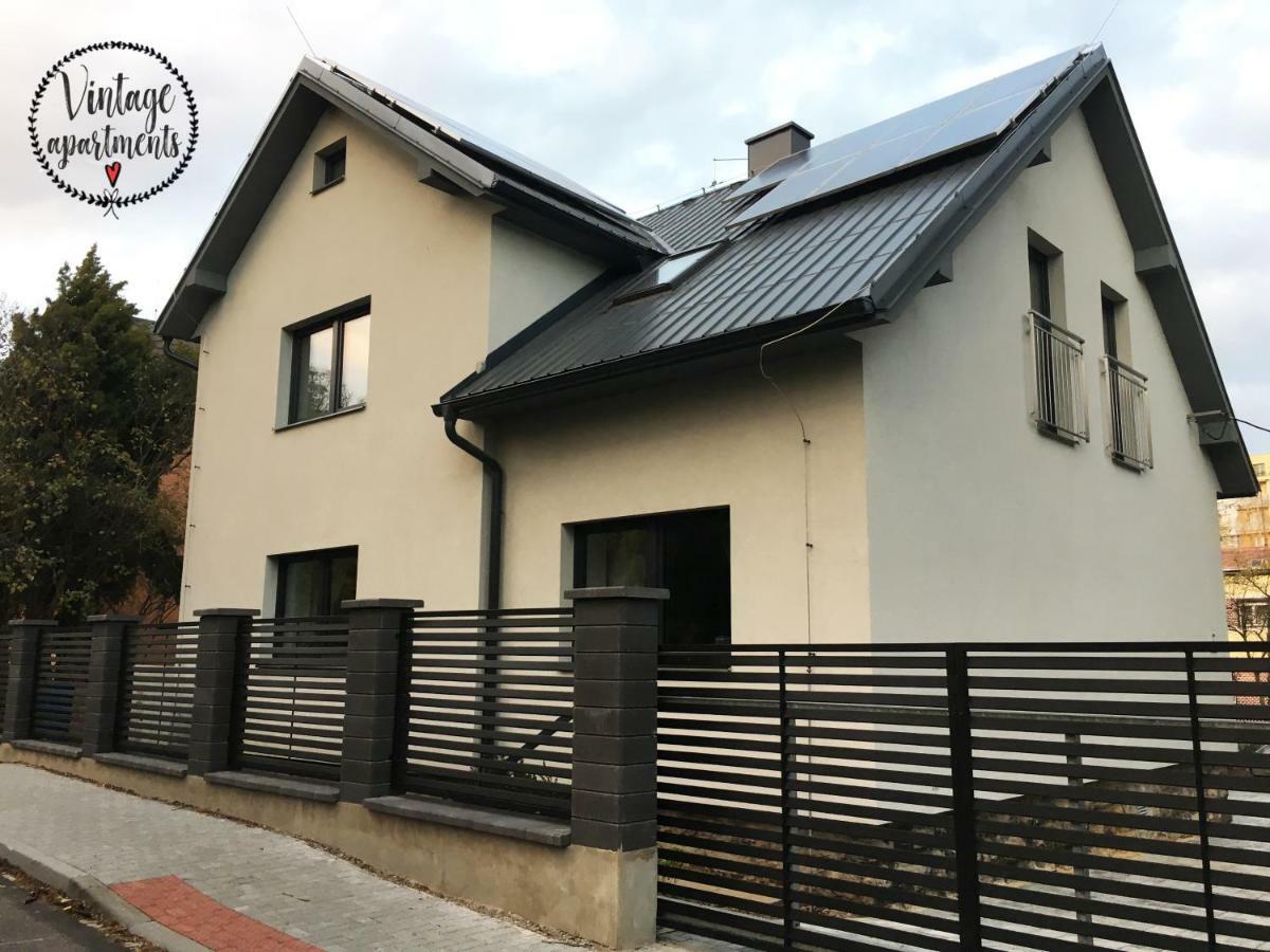Vintage Apartments Kopřivnice エクステリア 写真
